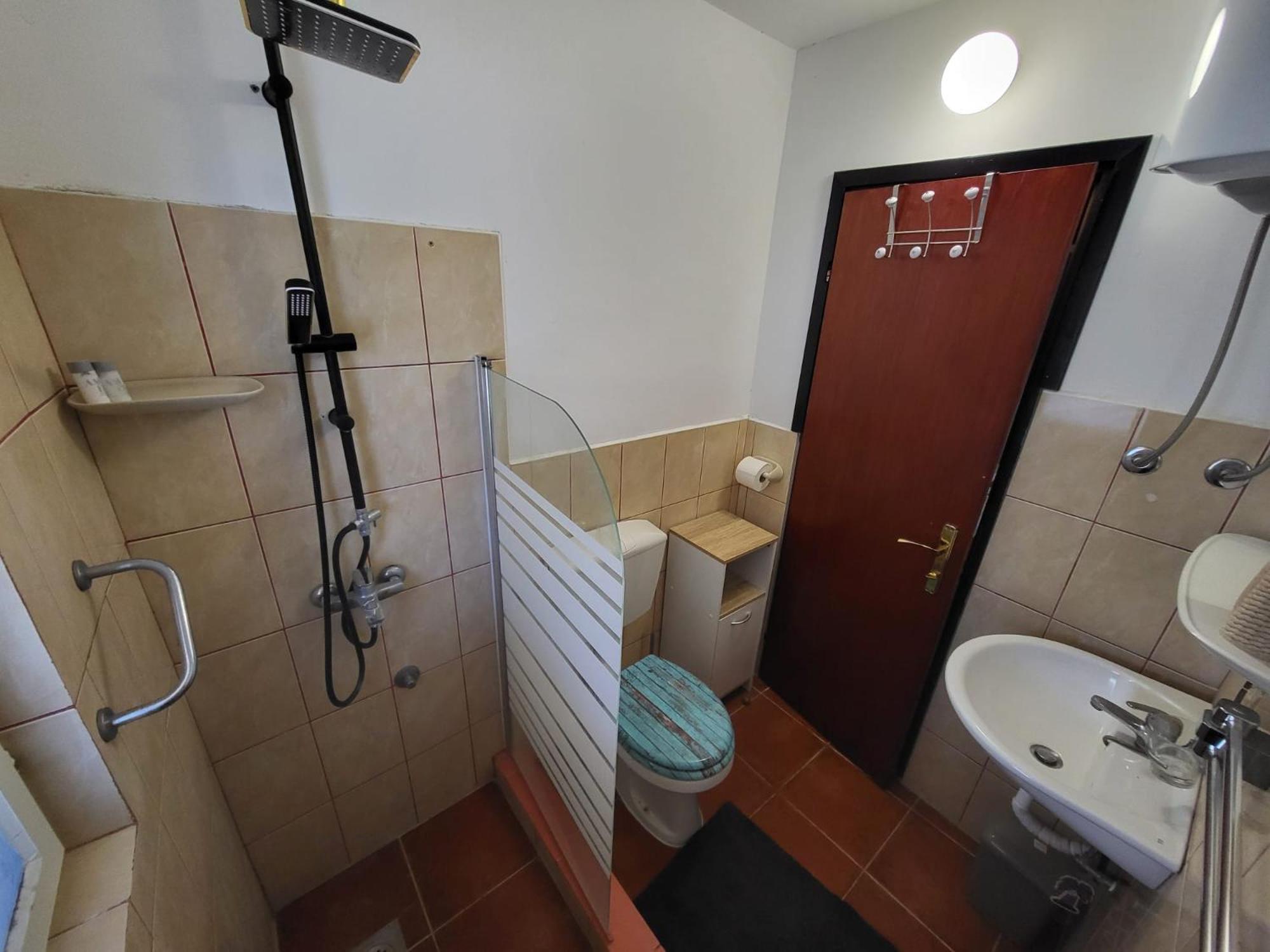 Apartment Bunjo'S Beach House Trogir Exterior foto