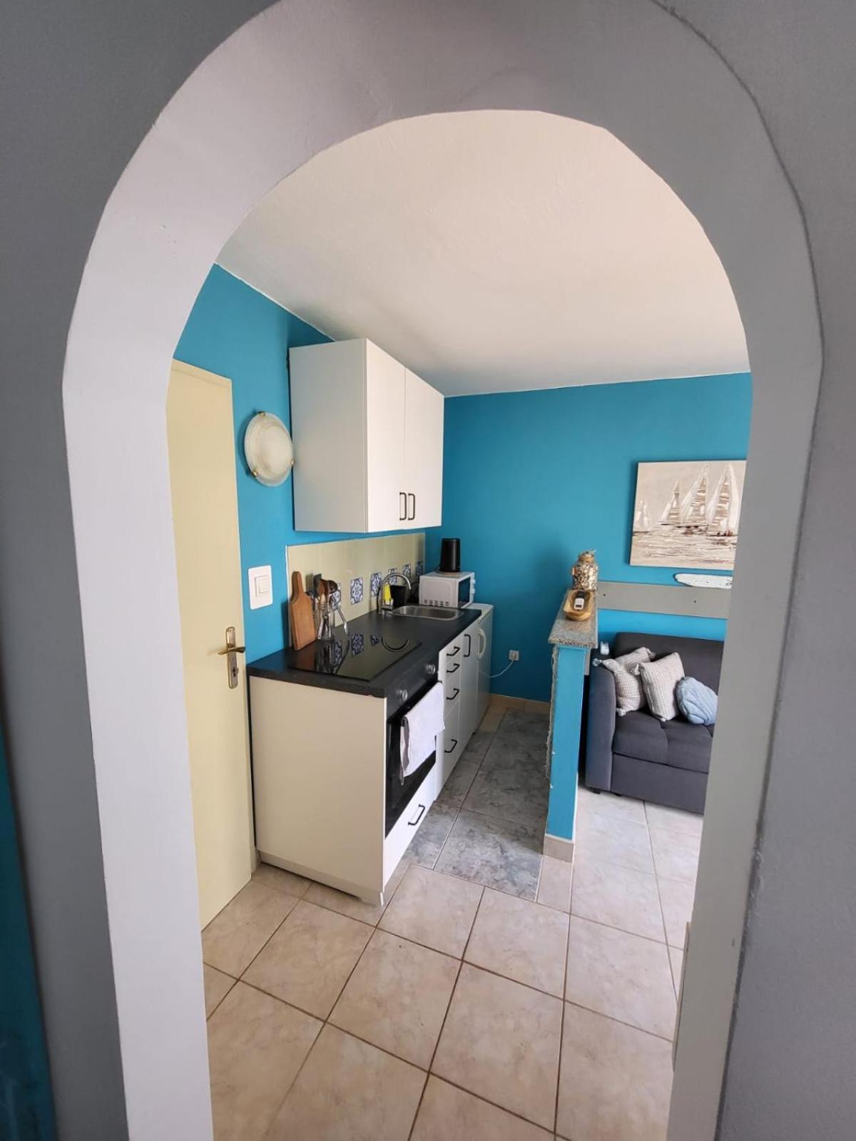 Apartment Bunjo'S Beach House Trogir Exterior foto