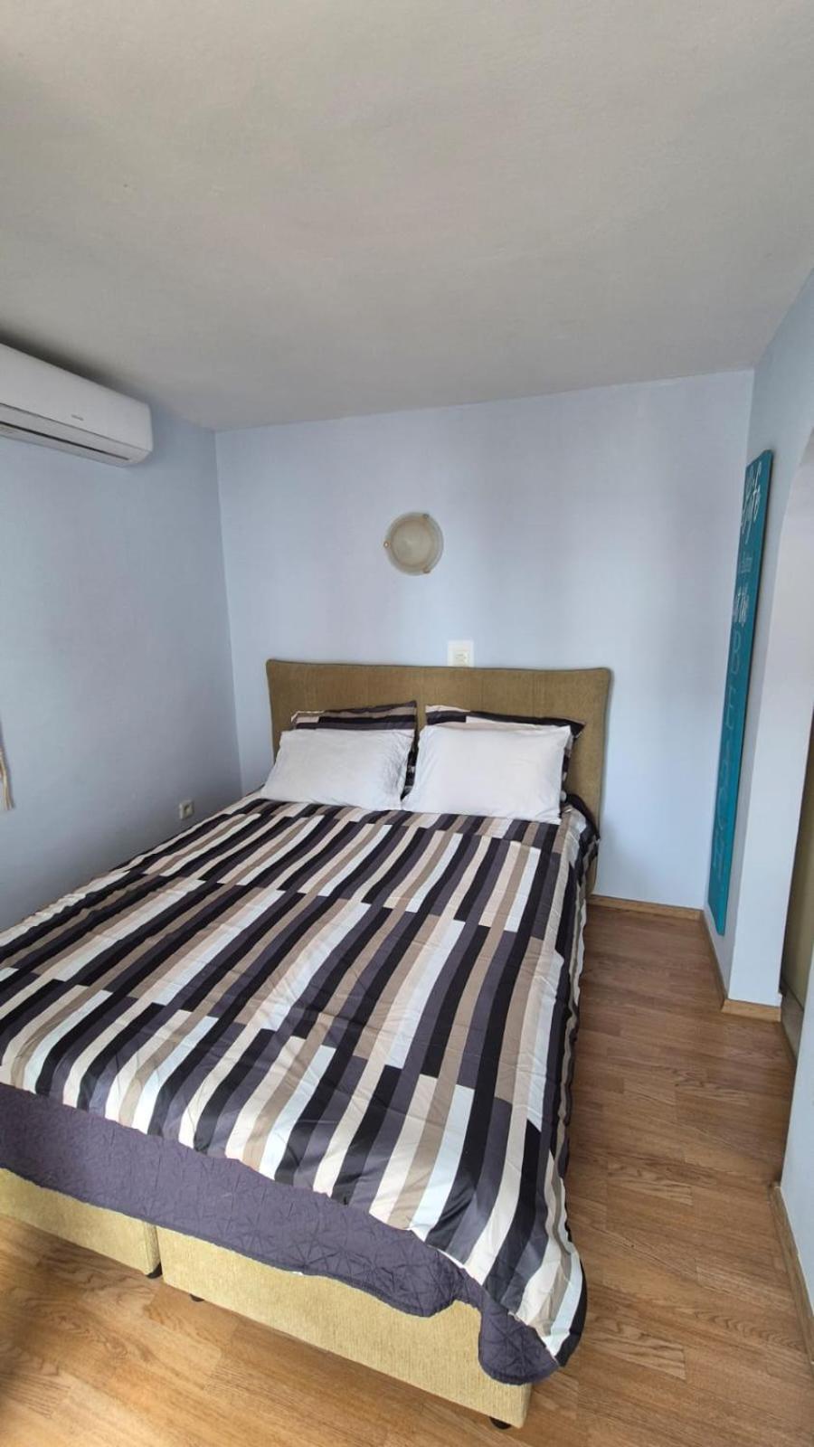 Apartment Bunjo'S Beach House Trogir Exterior foto